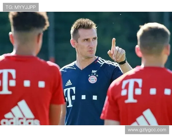 米罗斯拉夫克洛泽传奇射手之路从德甲锋霸到世界杯进球王